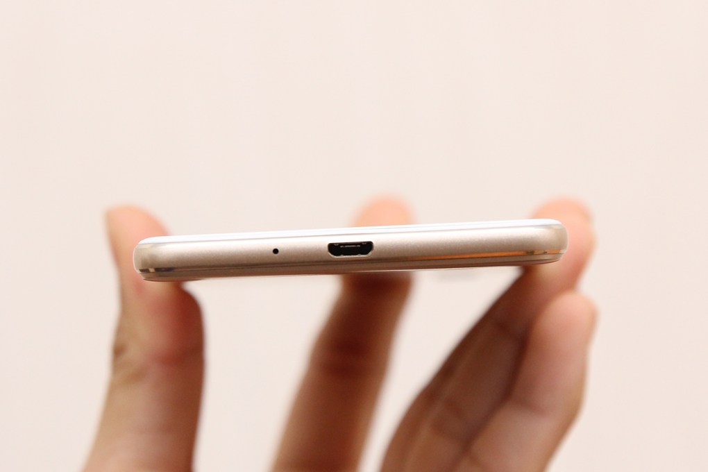 Oppo-F1-Handson2