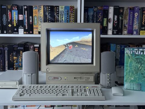 Ein Compaq Presario 460, auf dem Hi-Octane läuft