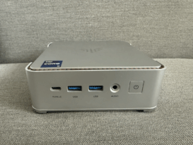 Die Vorderseite des NiPoGi Hyper H2