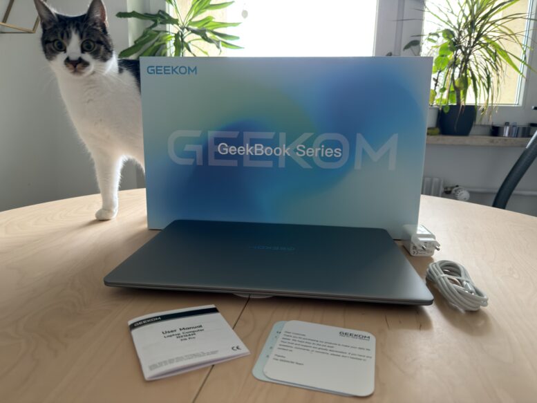 GeekBook-X16-Pro-erster-Laptop-von-GEEKOM-im-Test