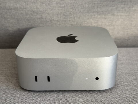 Der Mac mini M4 von vorne