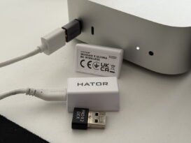 Die 2,4-Gigahertz-Dongles der Hator-Quasar-Mäuse im Vergleich mit dem Dongle der Logitech G Pro X Superlight 2 DEX